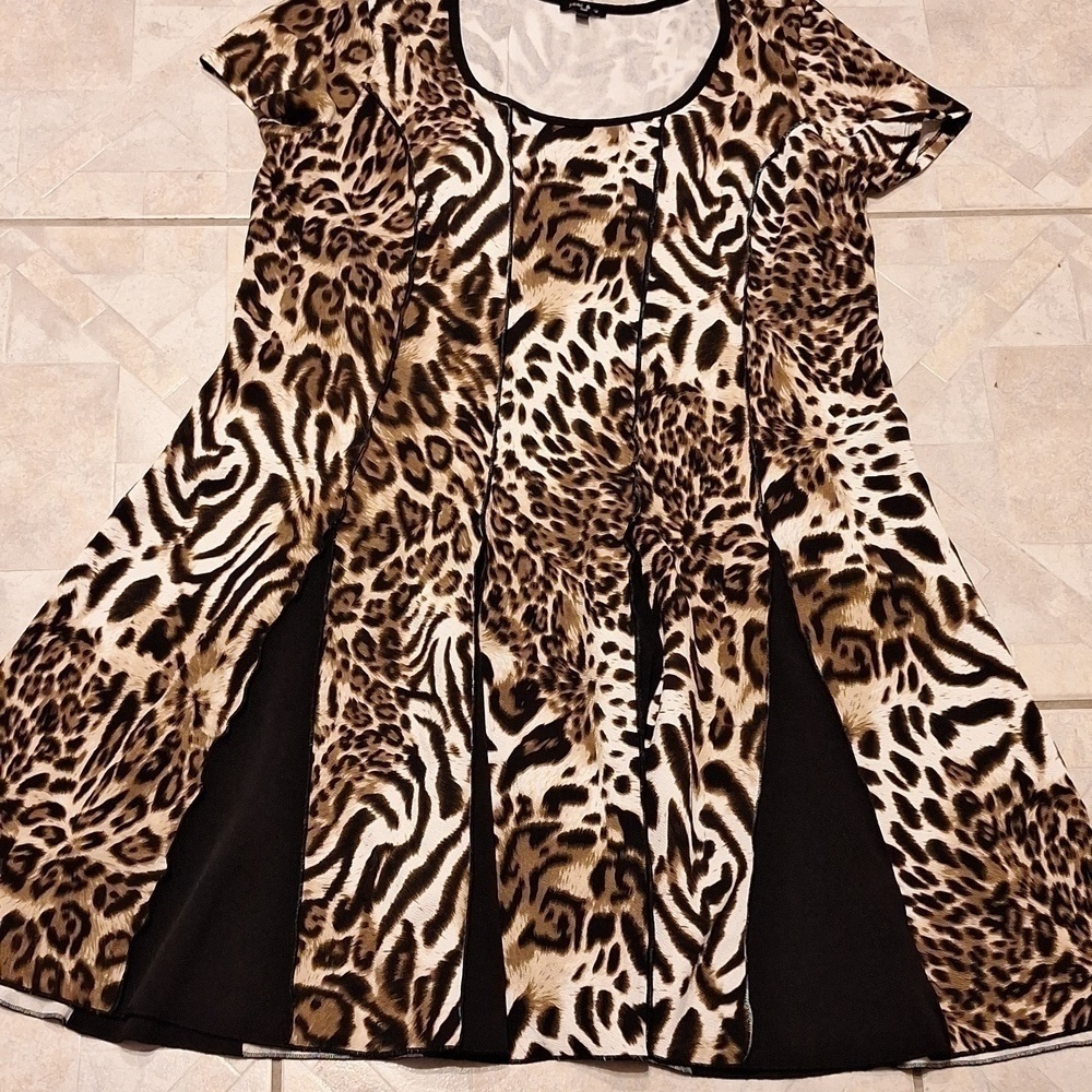 Y women's Sami & Jo animal print stretch cap sleeve plus size dress 2X
